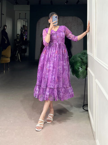 ELEGENT FLORAL PRINTET MAXI DRESS
