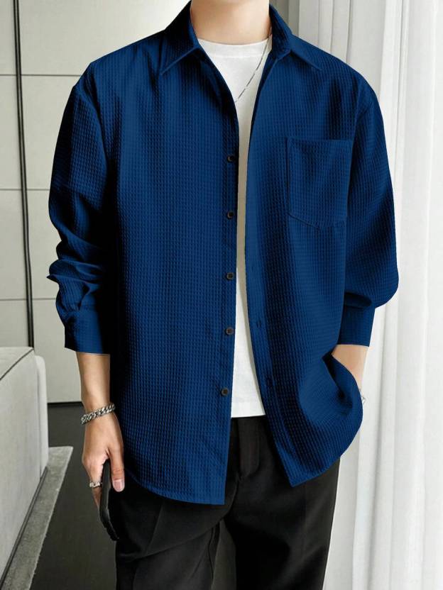 Men Regular Fit Checkered Spread Collar Casual Shirt