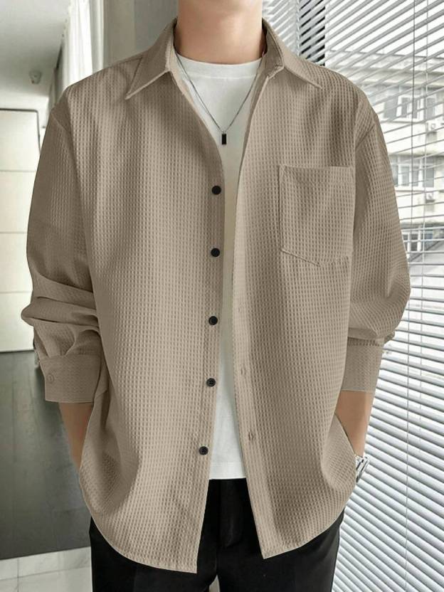 Men Regular Fit Checkered Spread Collar Casual Shirt